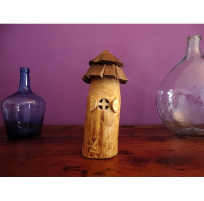 Veilleuse de lutin sur pile bois recyclés